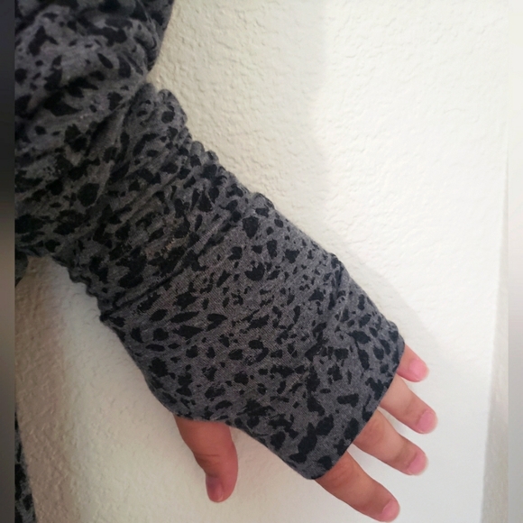 Women's Cuddl Duds Long Sleeve Turtle Neck Shirt - Picture 4 of 4